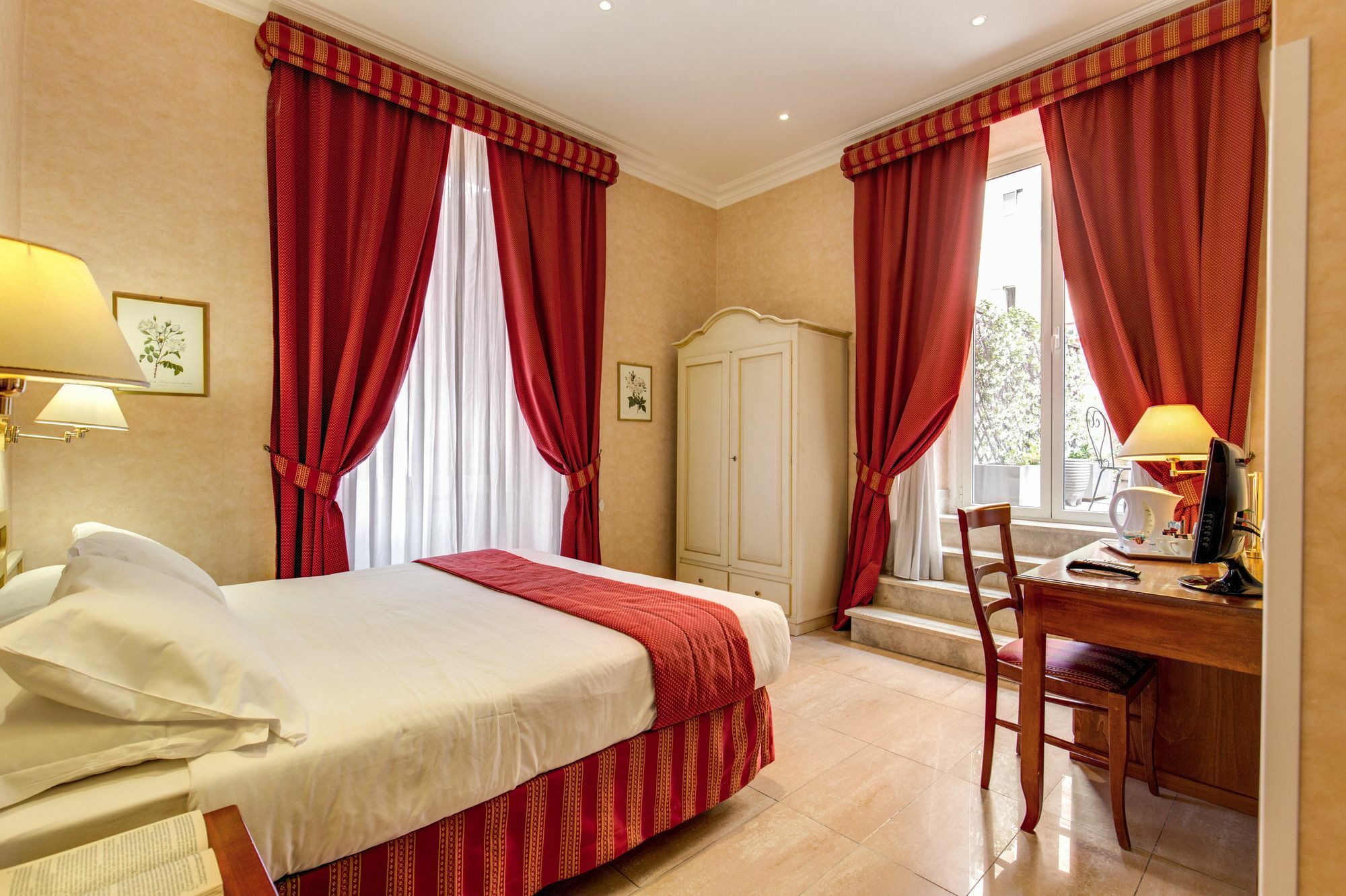 Wrh Suites Рим Екстер'єр фото
