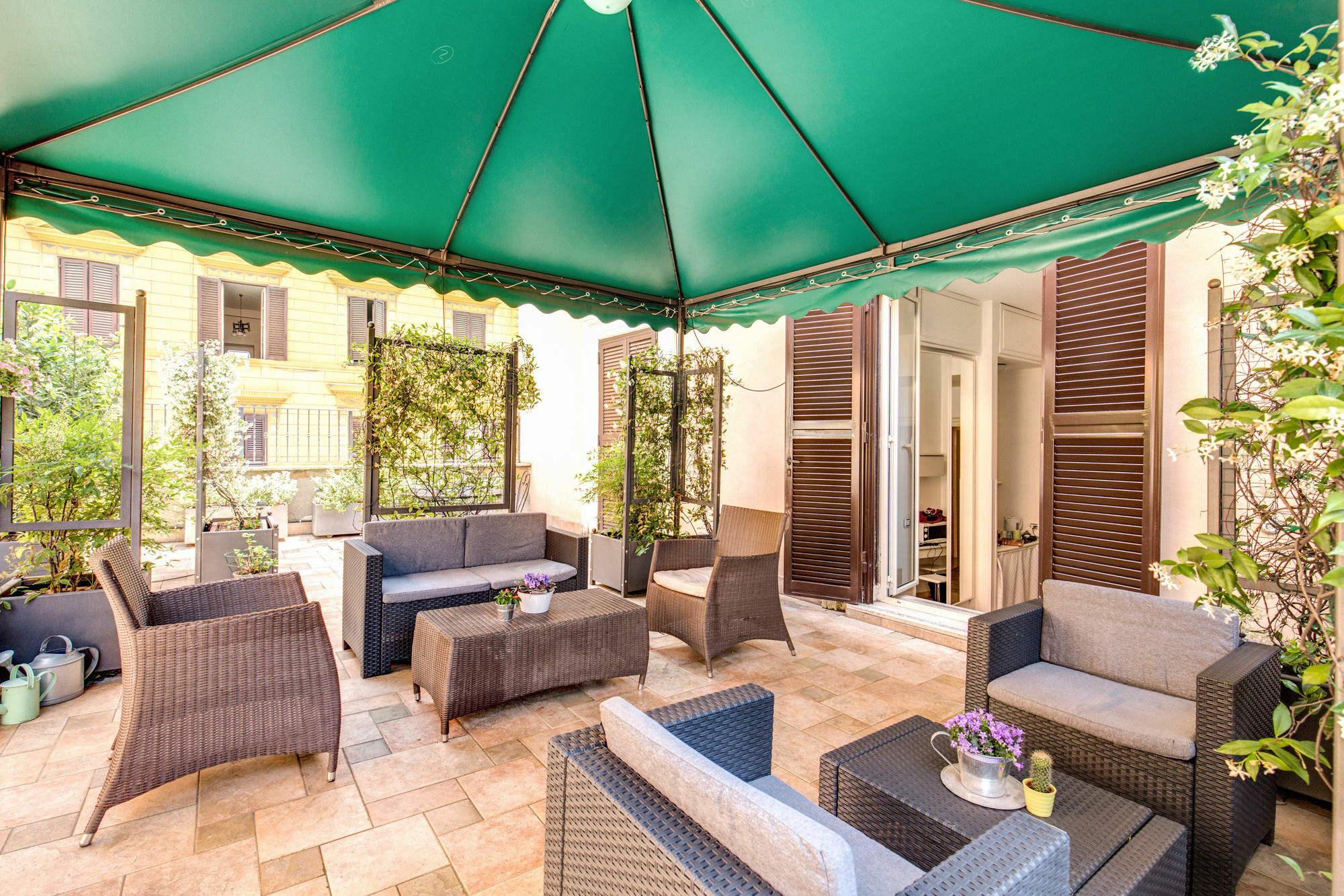 Wrh Suites Рим Екстер'єр фото