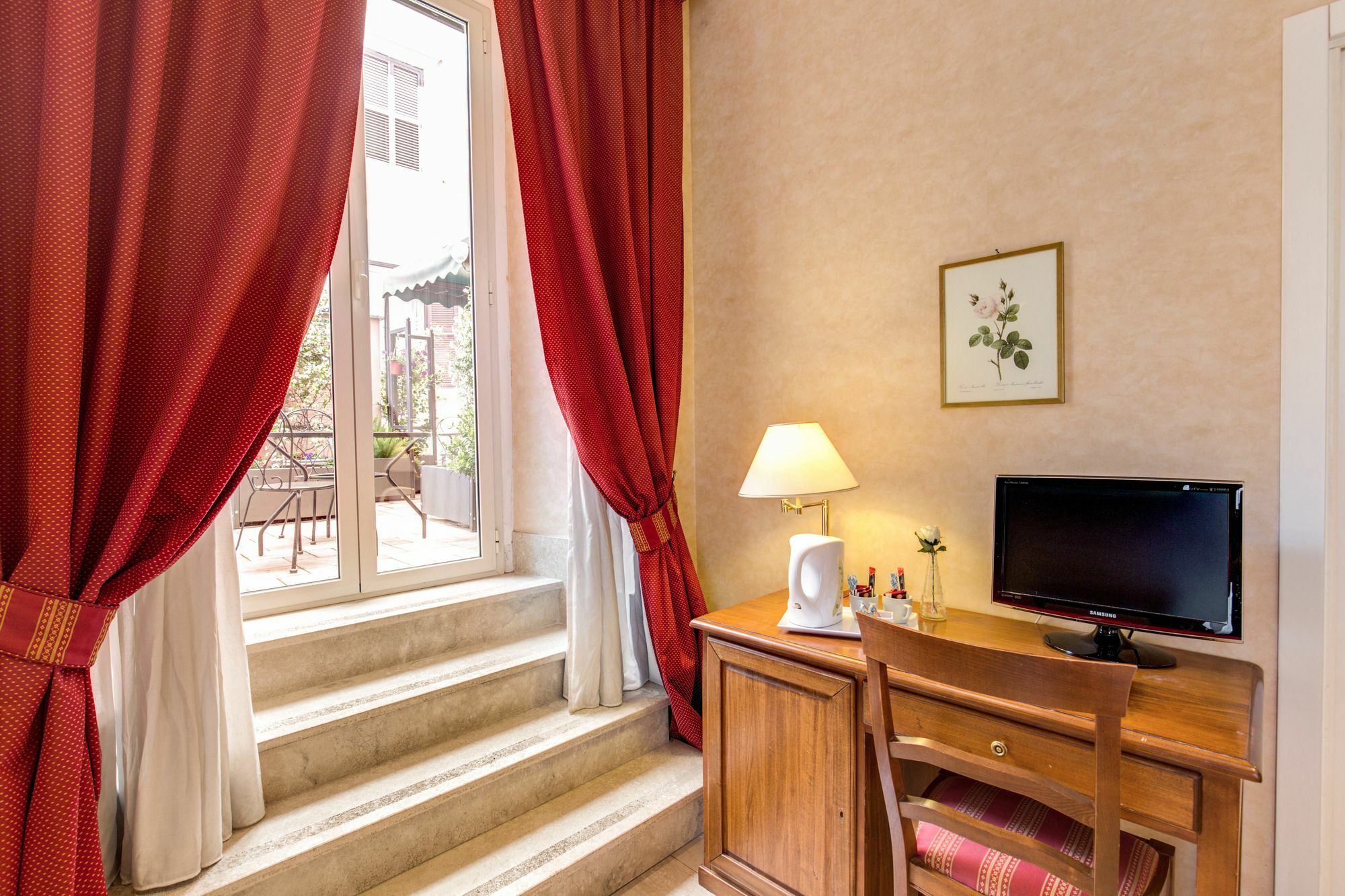 Wrh Suites Рим Екстер'єр фото